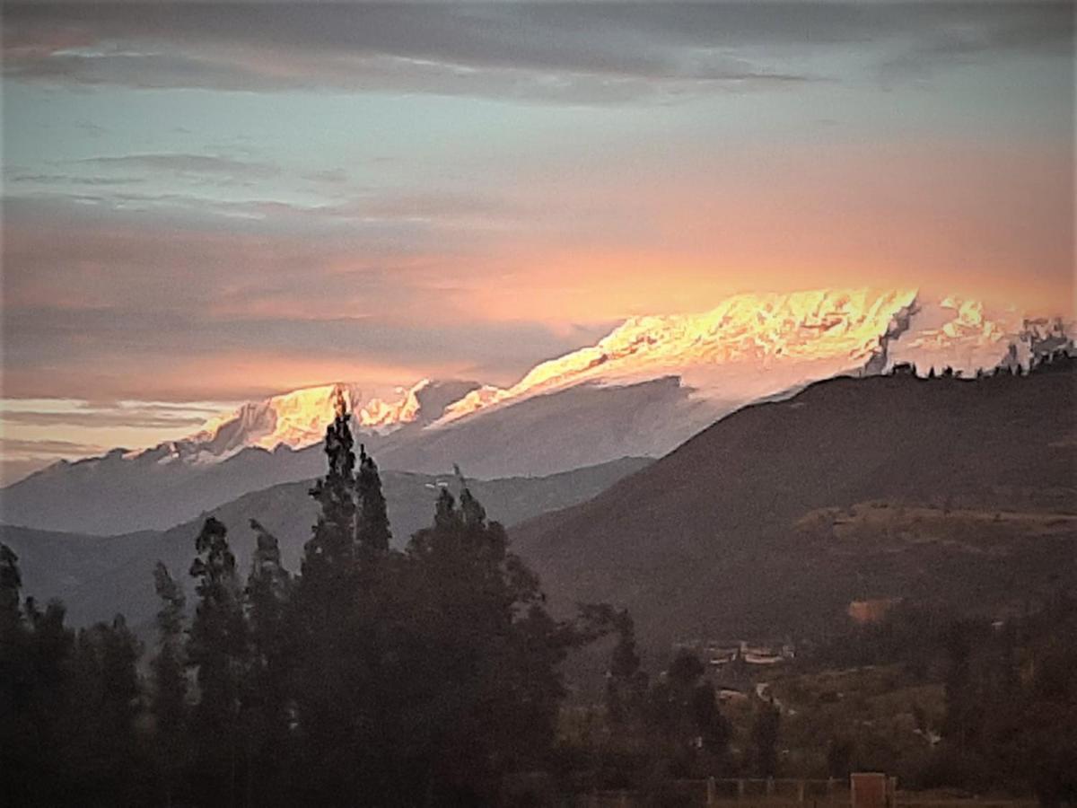 Апарт готель Departamentos Bellavista La Alborada Huaraz Екстер'єр фото